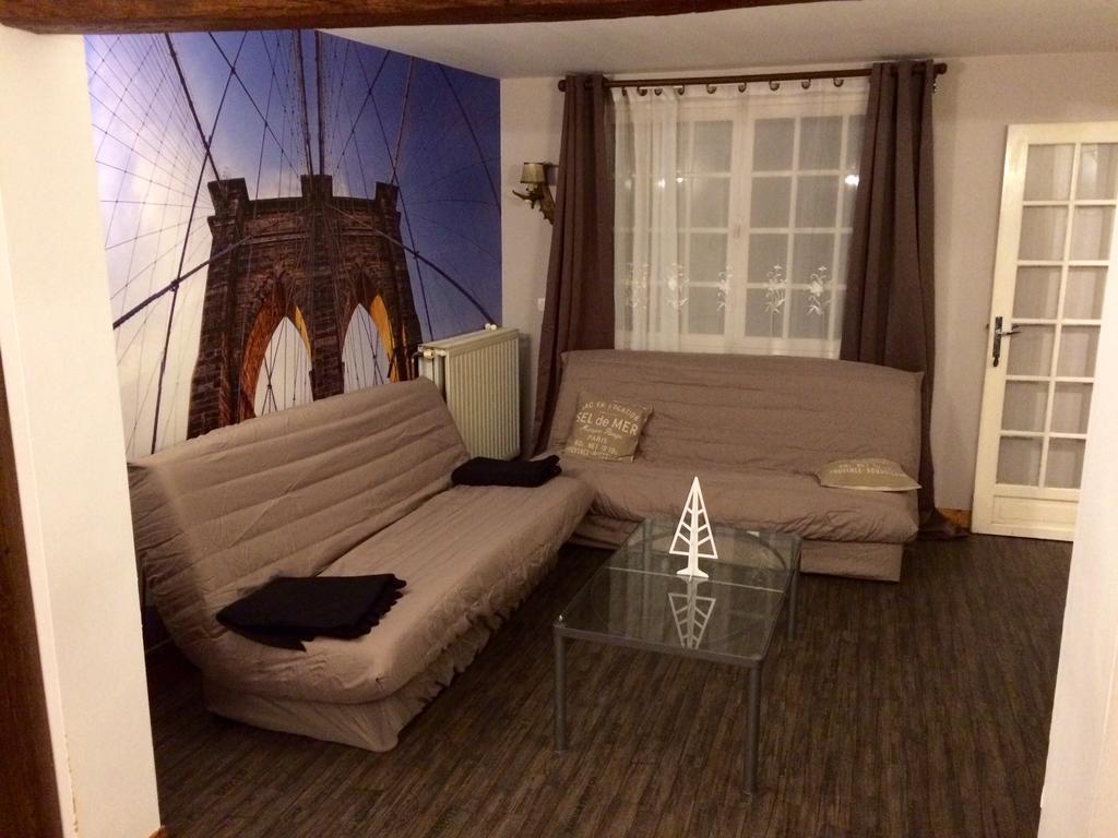Chez Madame Titus Villa Ormoy-Villers Екстериор снимка